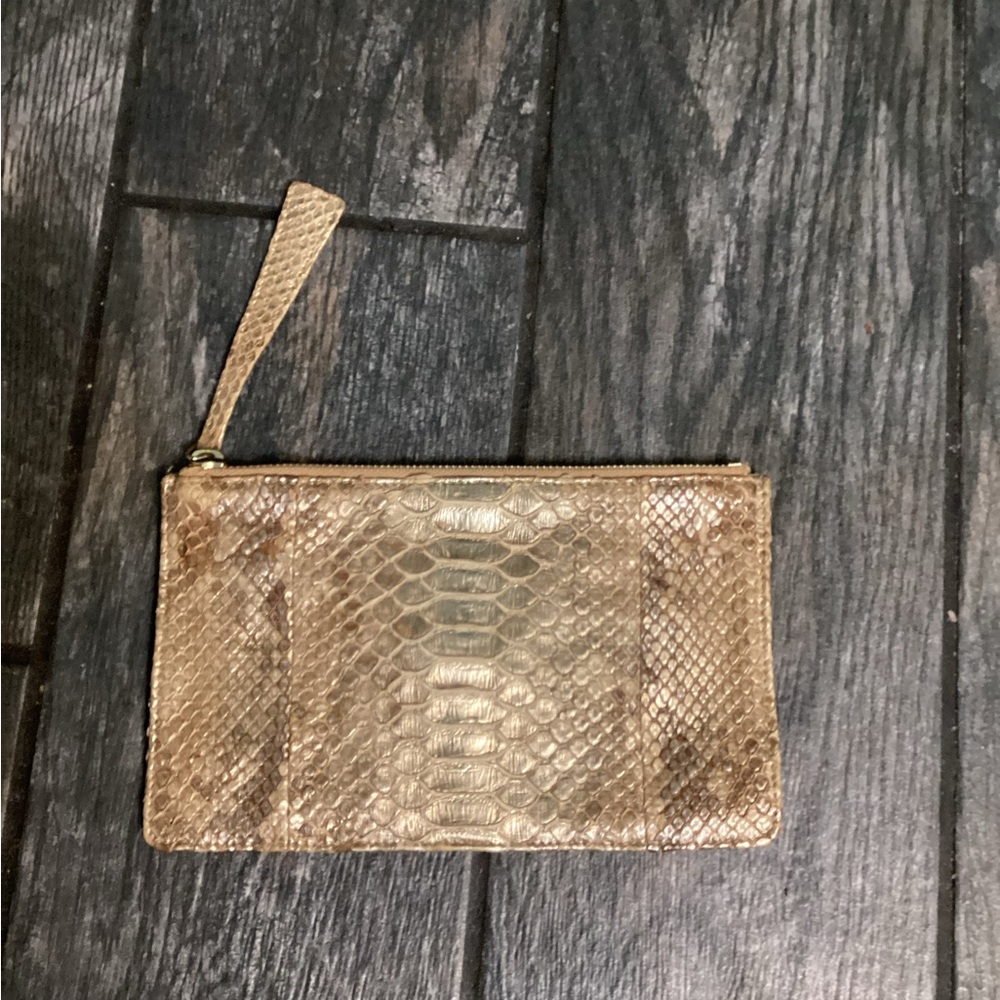 💥PRICE DROP💥 nada sawaya Zipper Pouch